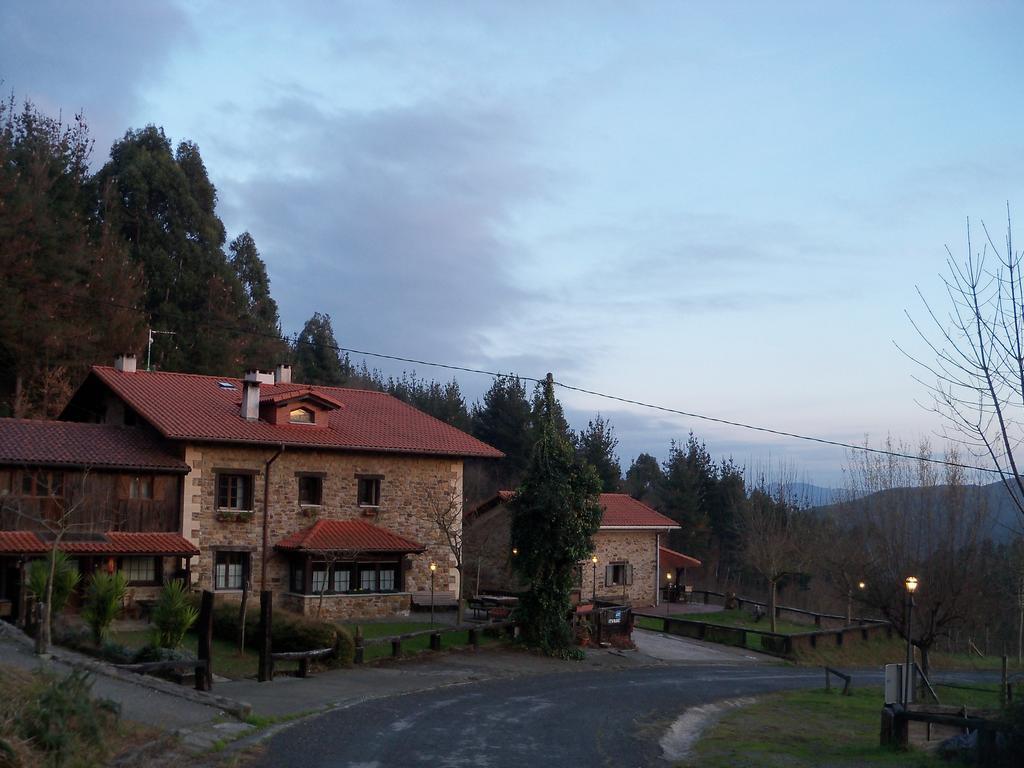 Agroturismo Iturbe Axpe de Busturia Εξωτερικό φωτογραφία